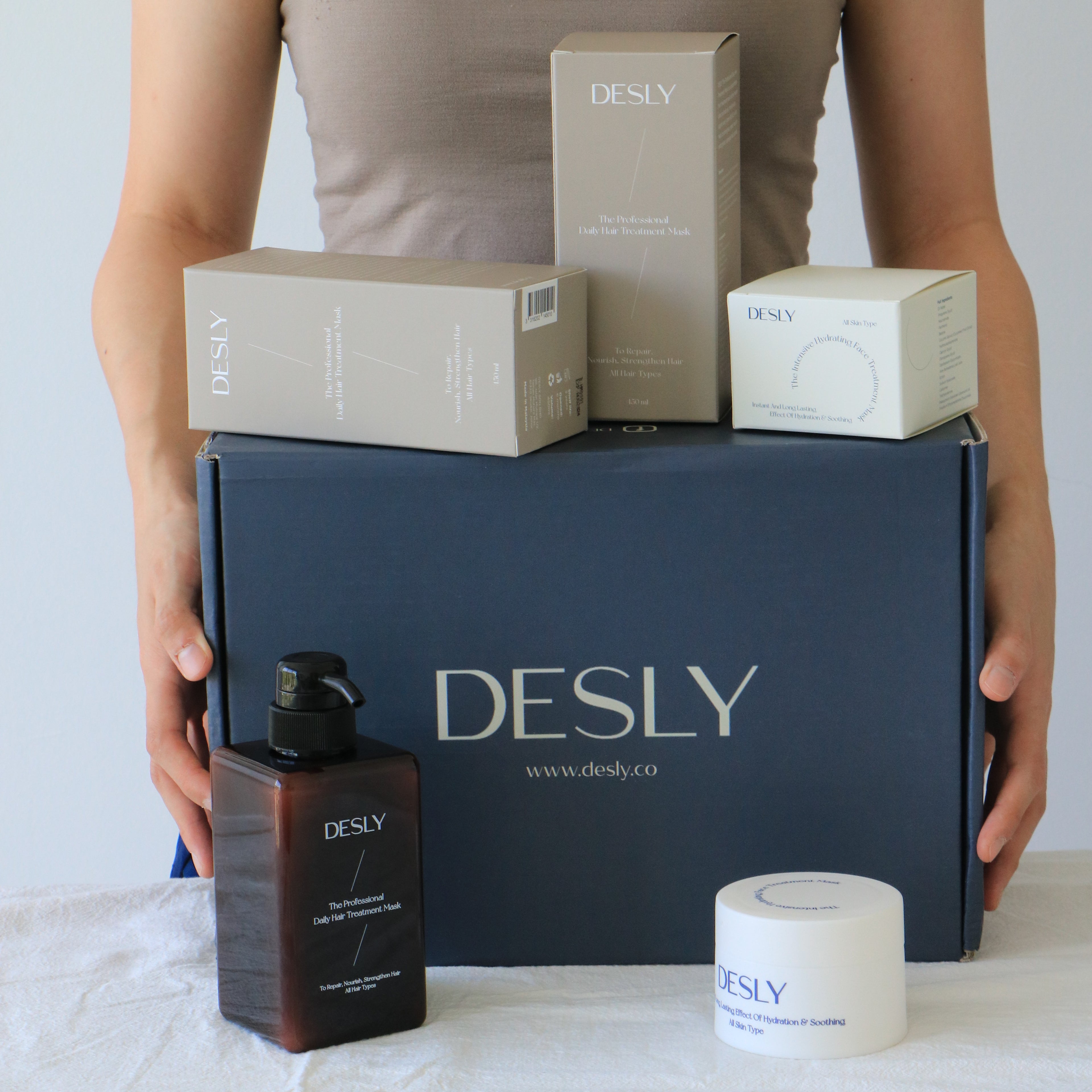 DESLY.CO YOUR PROFESSIONAL SKINCARE AND HAIRCARE BRAND Desly.co